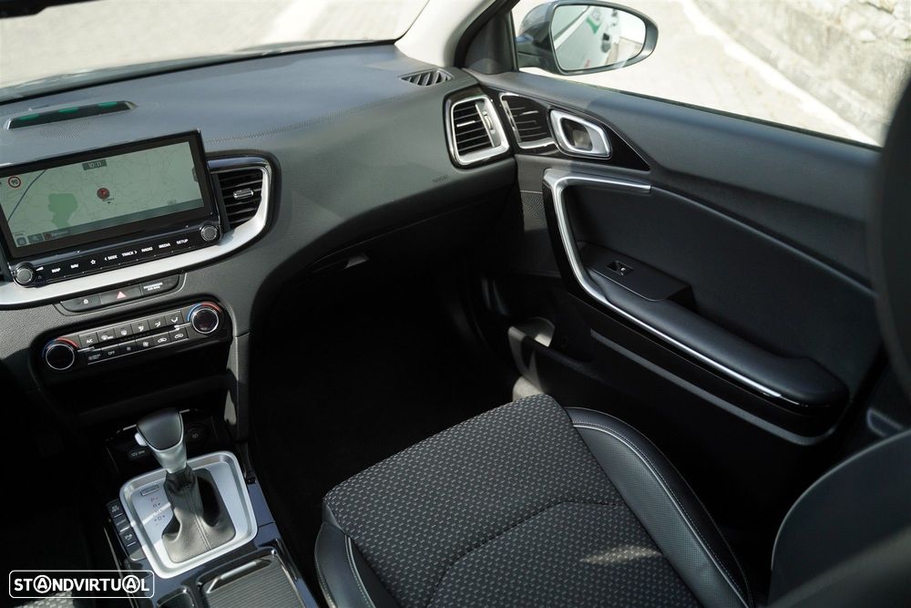 Kia XCeed 1.6 GDi PHEV Drive - 29