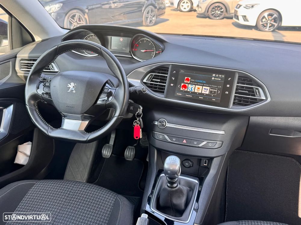 Peugeot 308 SW BlueHDi 120 Stop & Start Active - 11