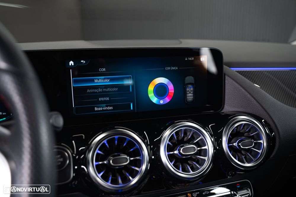 Mercedes-Benz GLA 250 e 8G-DCT AMG Line - 30