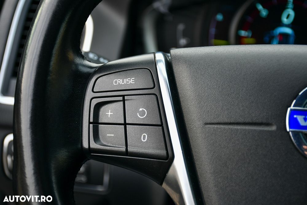 Volvo XC 60 D3 Aut. Summum - 26