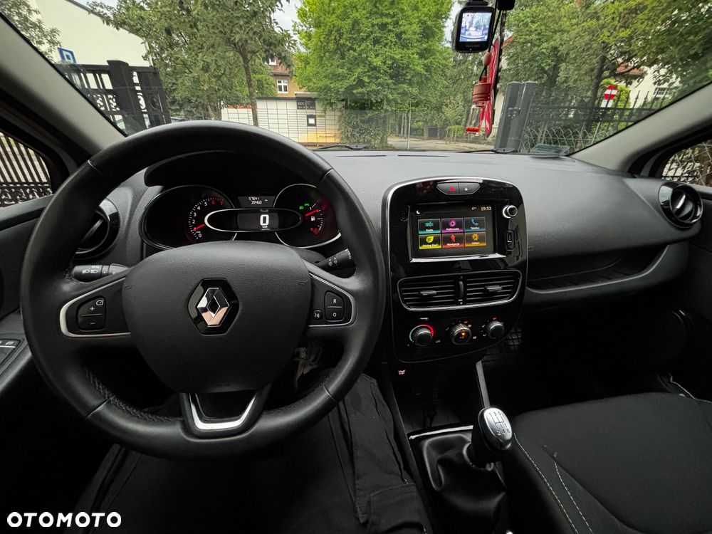 Renault Clio 0.9 TCe Limited - 9