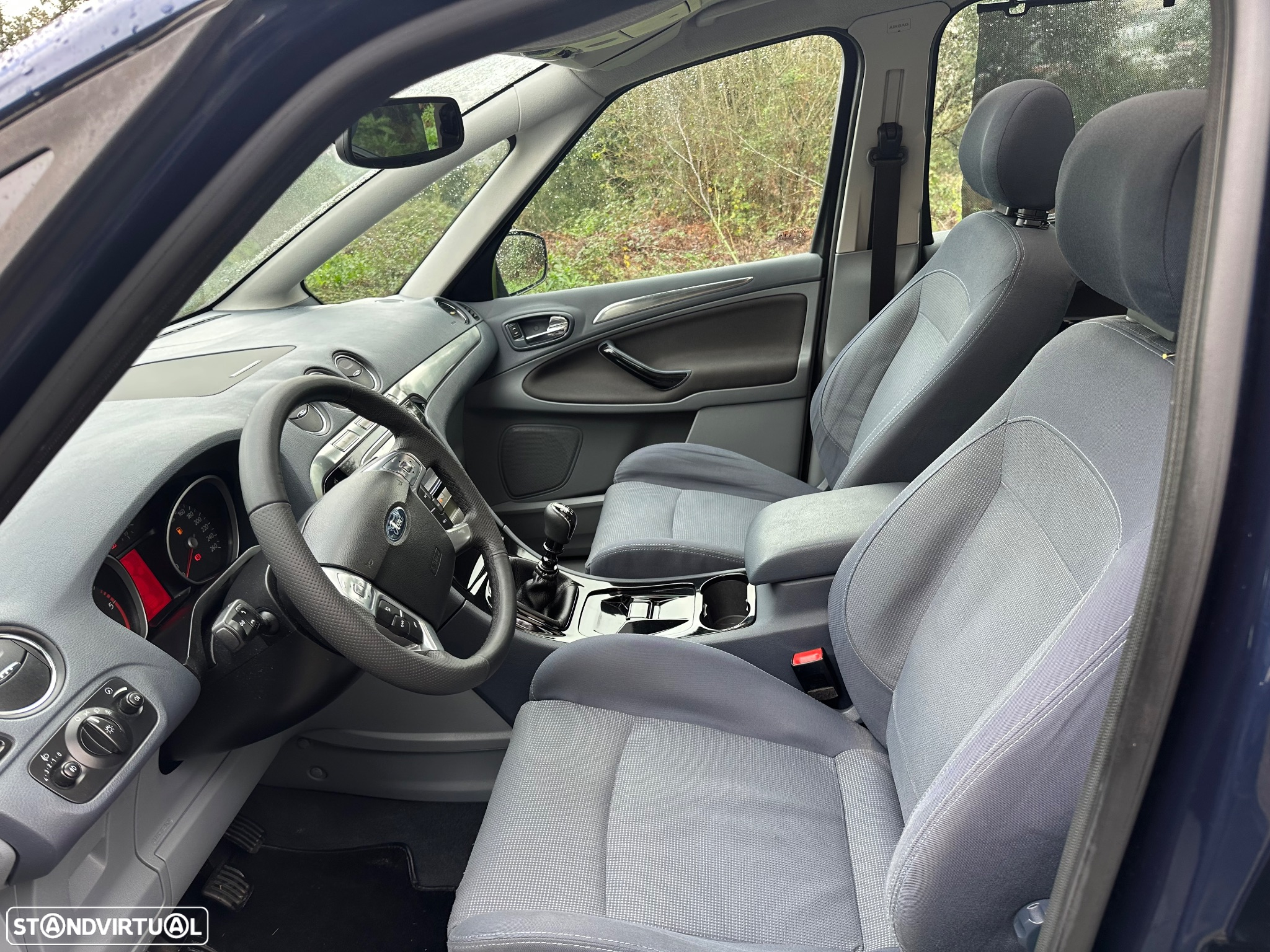 Ford S-Max 2.0 TDCi Titanium 7L - 24