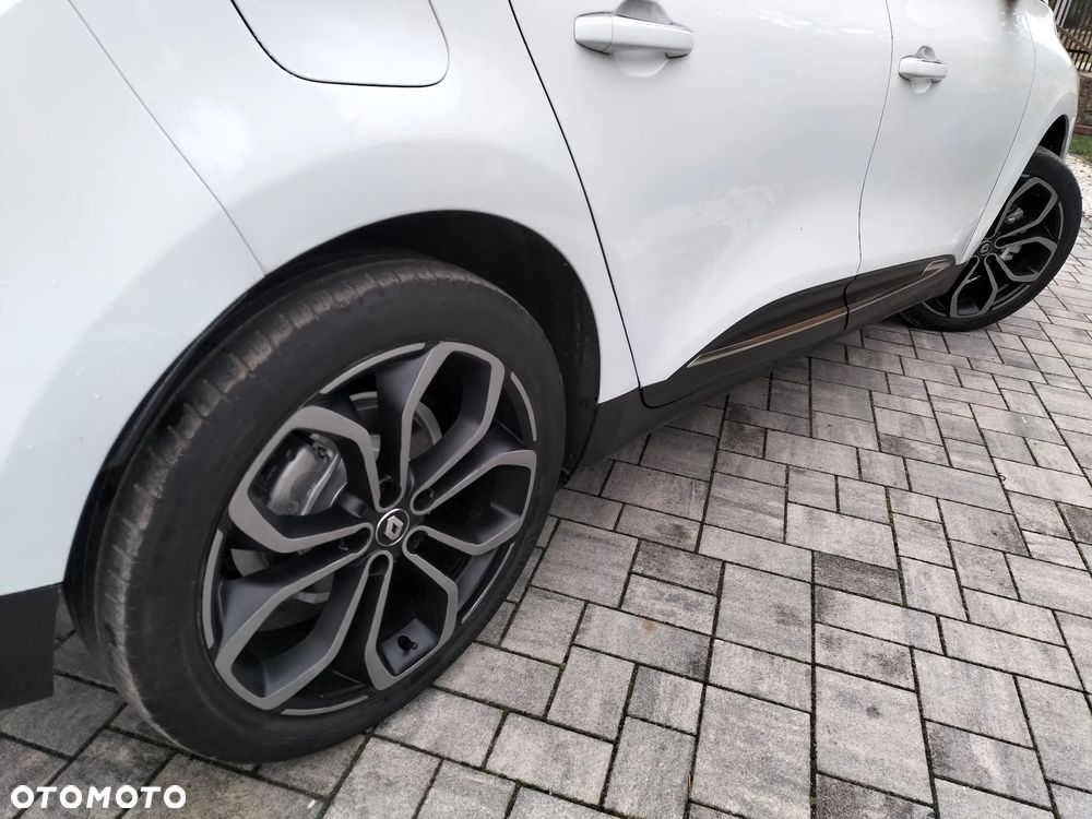 Renault Scenic ENERGY TCe 130 INTENS - 15