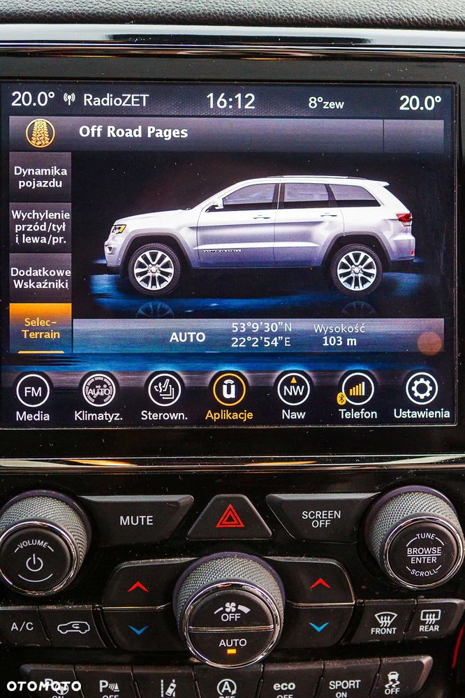 Jeep Grand Cherokee - 22