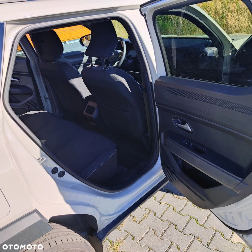 Dacia Duster 1.6 Full Hybrid 140 Journey MMT - 18
