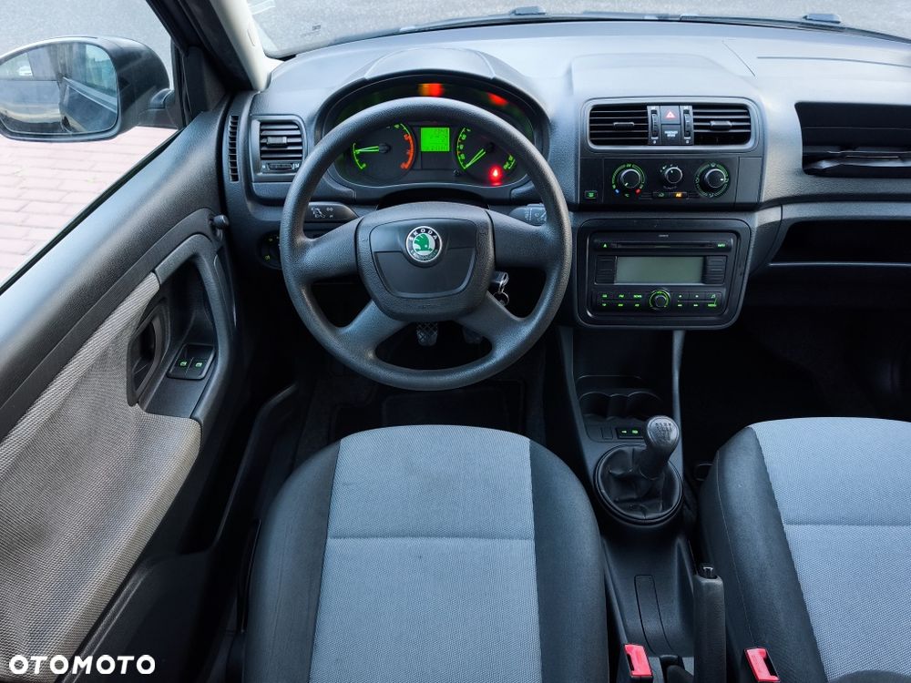 Skoda Fabia - 8