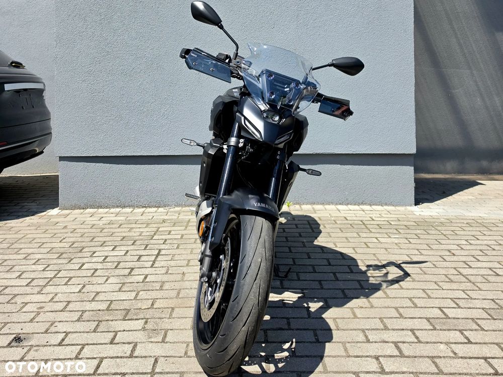 Yamaha MT - 4