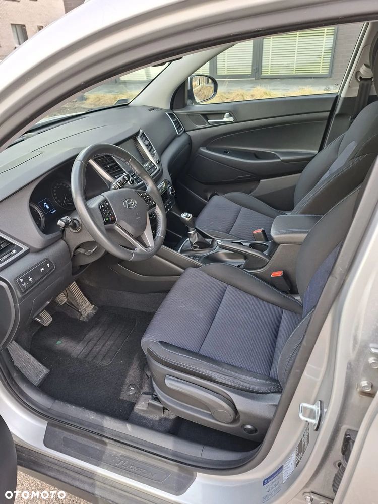 Hyundai Tucson - 13