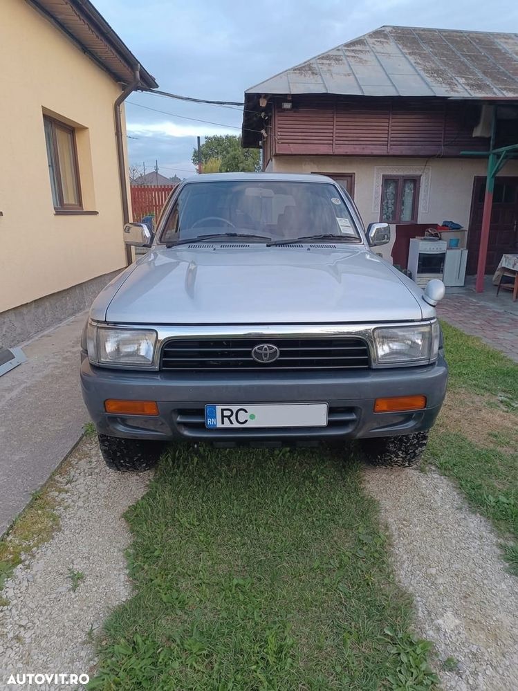 Toyota Hilux - 2