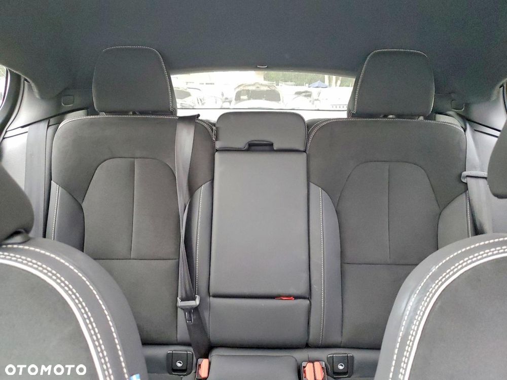 Volvo C40 Recharge Twin Motor Plus - 11