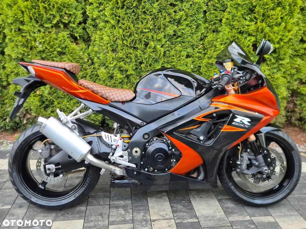 Suzuki GSX-R - 2