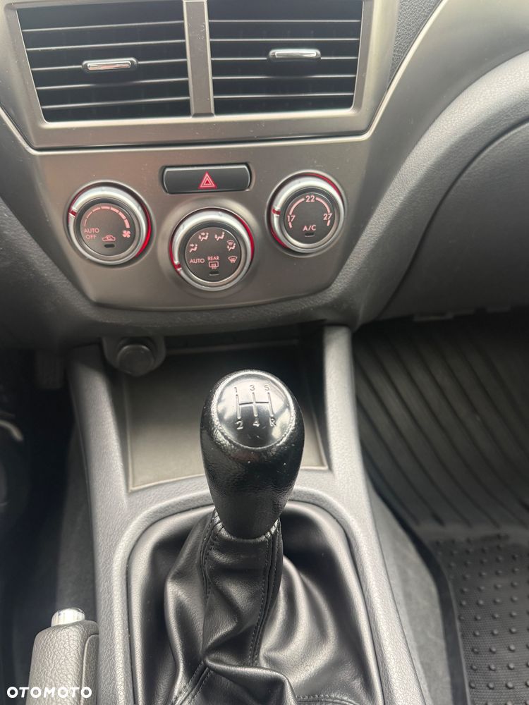 Subaru Impreza 2.0R Active - 11