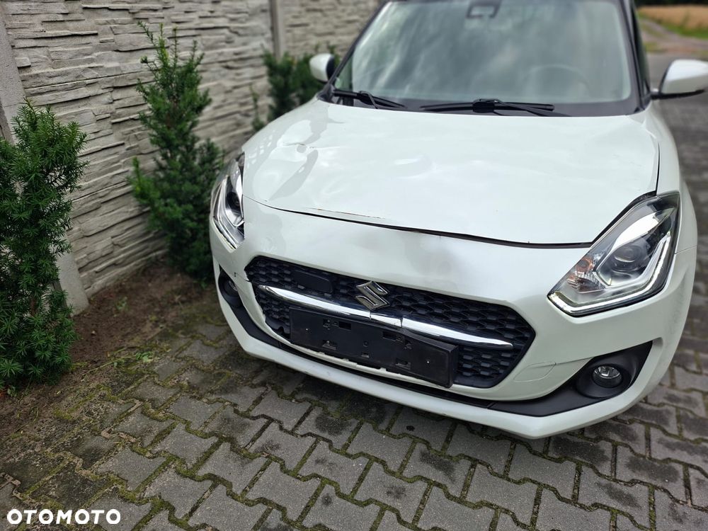 Suzuki Swift 1.2 Dualjet Hybrid Allgrip Comfort - 2
