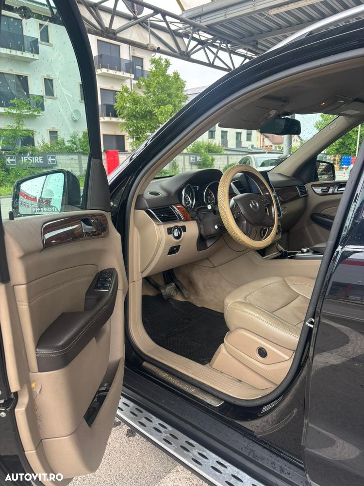 Mercedes-Benz ML - 7