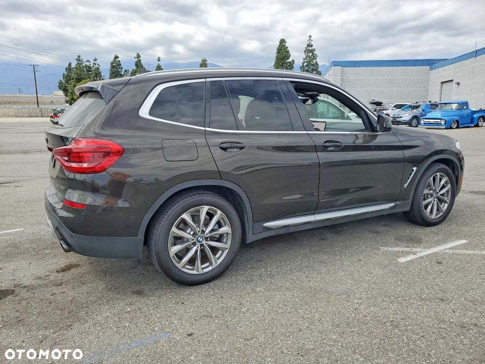 BMW X3 xDrive30i xLine sport - 4