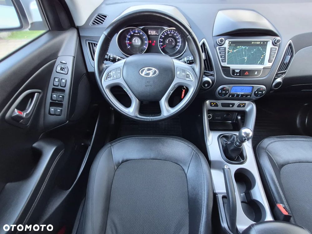 Hyundai ix35 - 12
