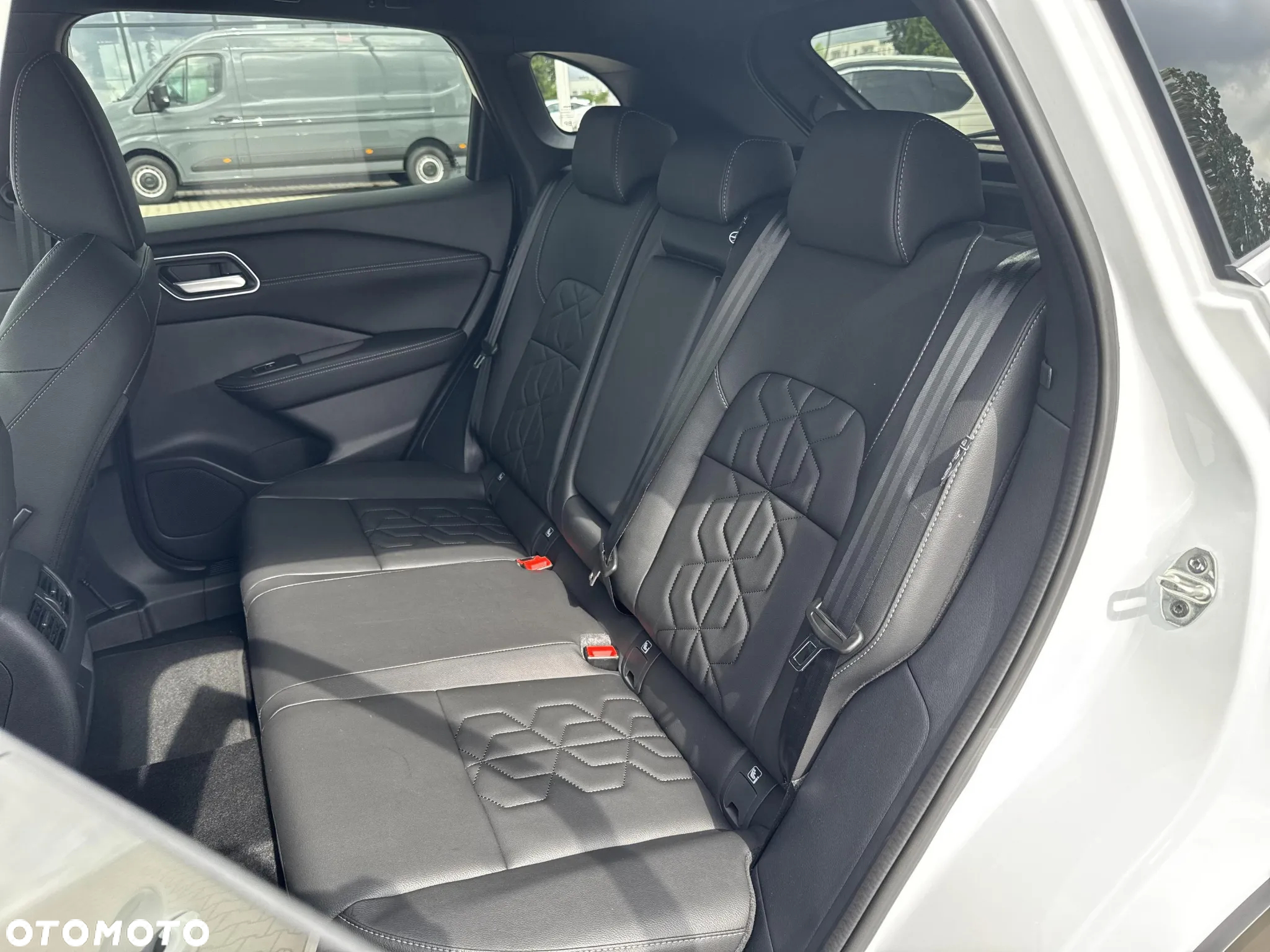 Nissan Qashqai - 10