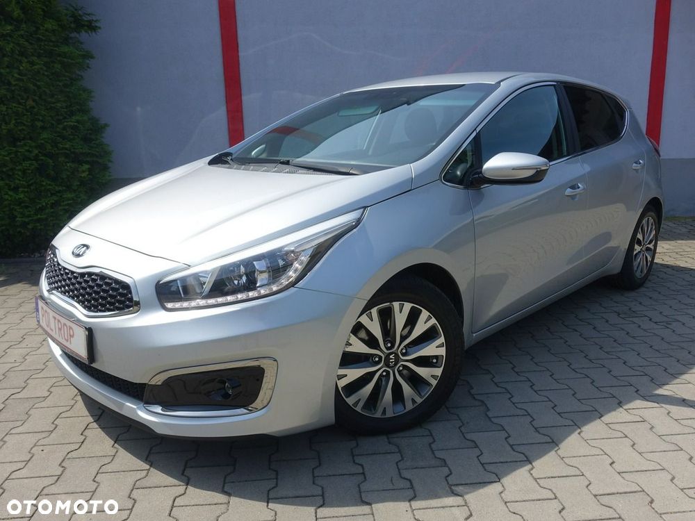Kia Ceed - 3