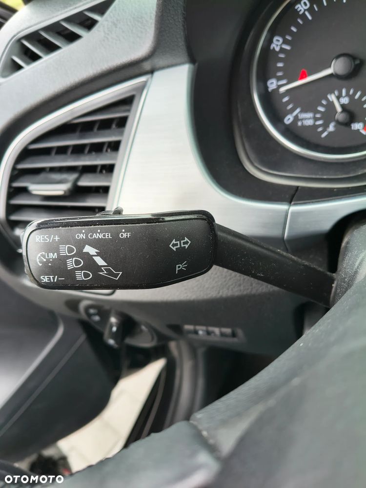 Skoda Fabia 1.0 Ambition - 17