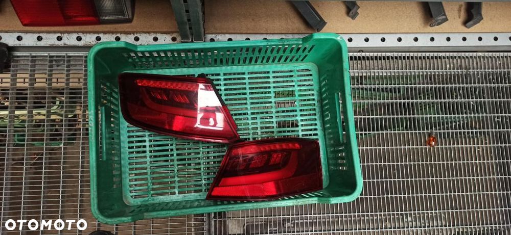 Audi a3 8v HB 3 Drzwi lampa tylna prawa 13- 8V3945096B ORI EUROPA - 1