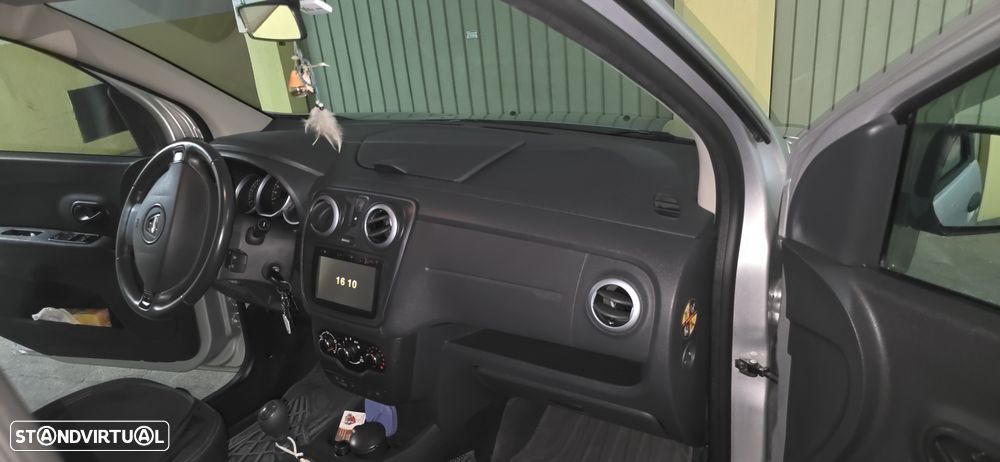 Dacia Lodgy 1.5 dCi Stepway 7L - 15