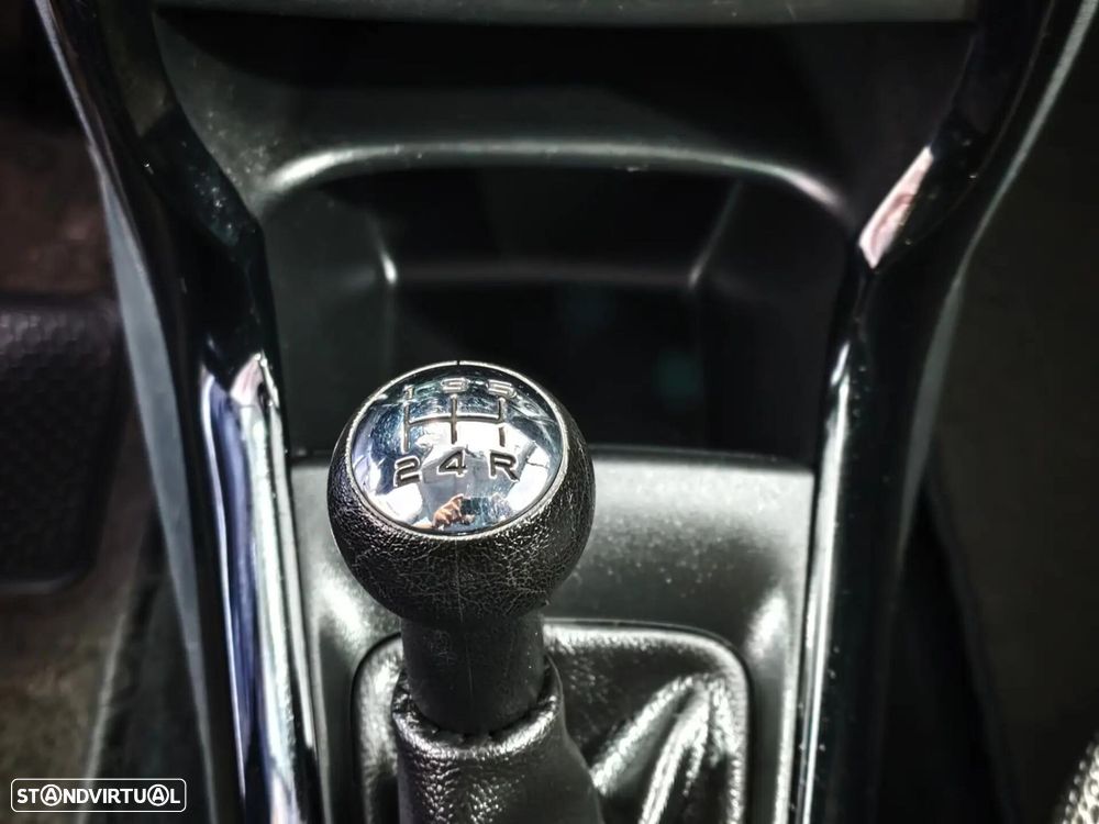 Citroën C3 1.2 PureTech Shine - 10