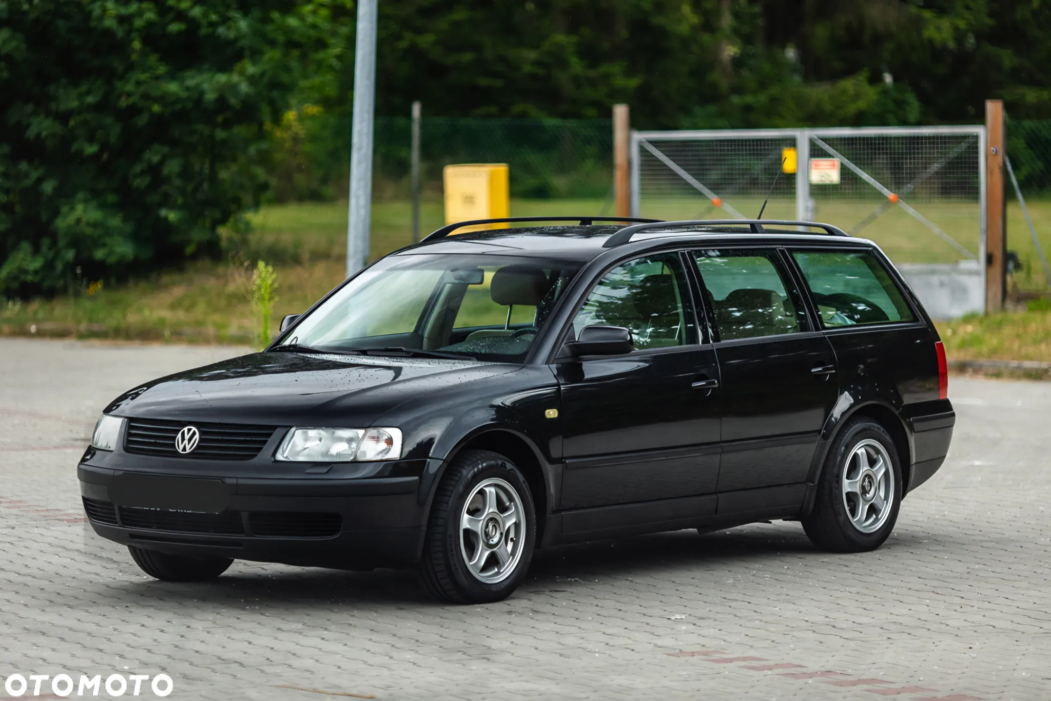Volkswagen Passat 1.8T Comfortline - 4