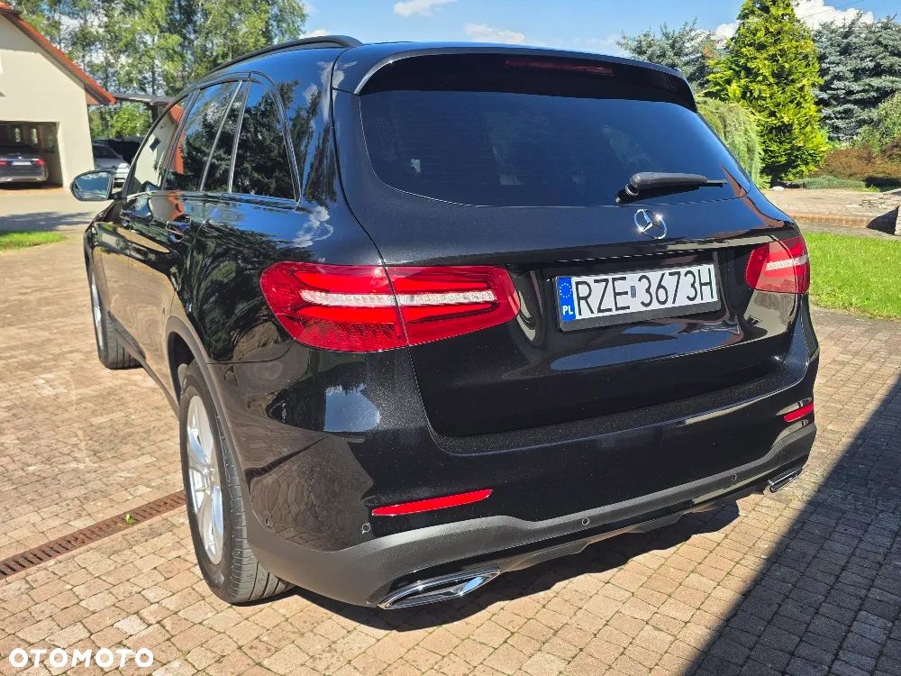 Mercedes-Benz GLC 220 d 4Matic 9G-TRONIC Edition 1 - 11