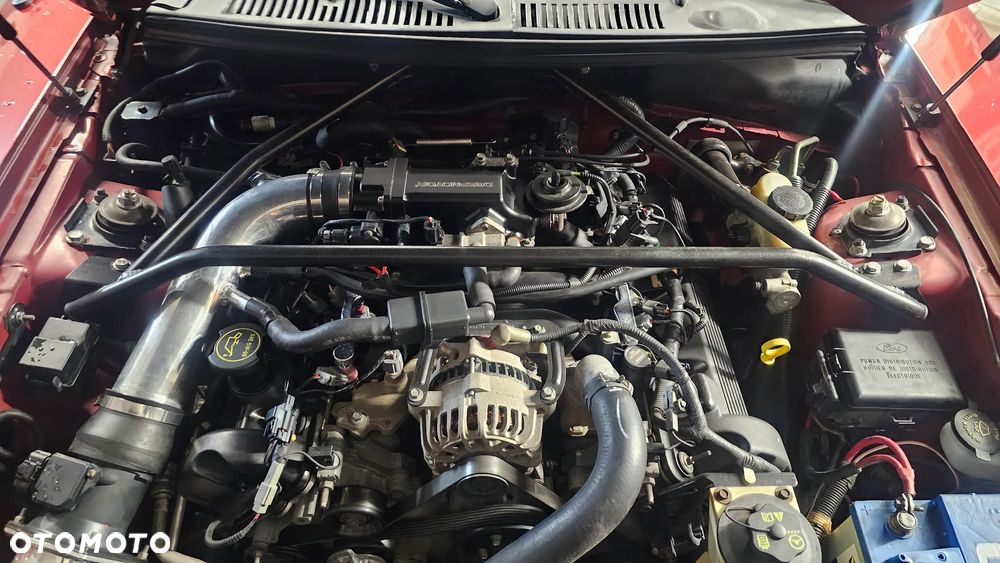 Ford Mustang 4.6 V8 GT - 4
