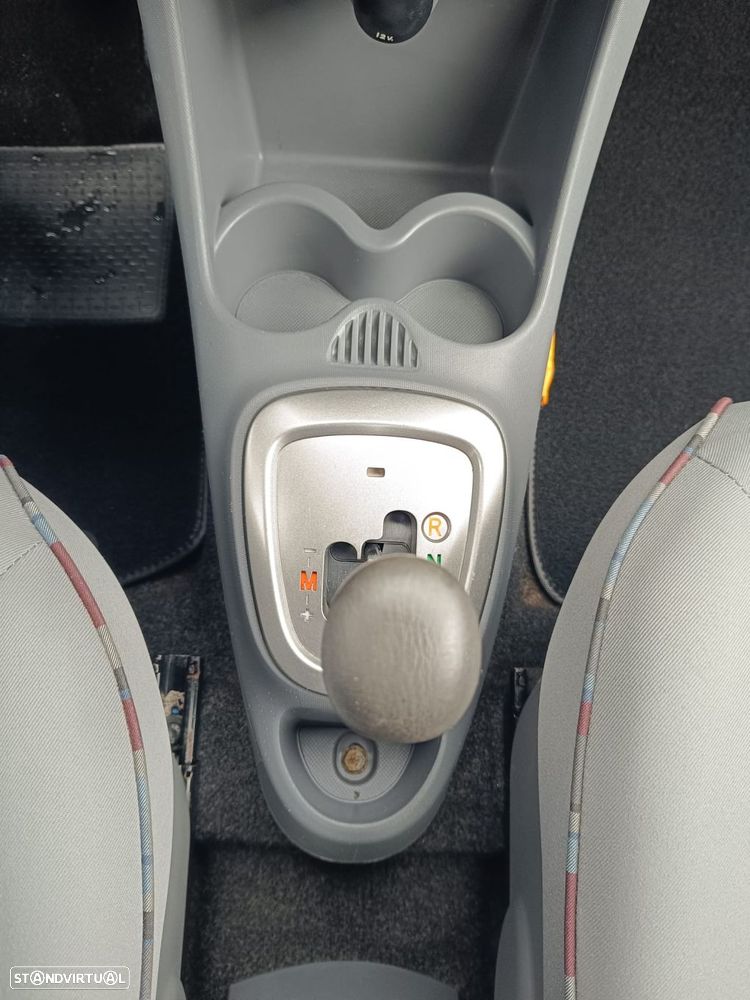 Citroën C1 1.0 VTi Shine ETG - 6