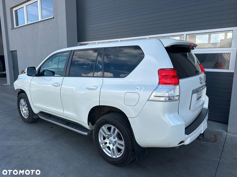 Toyota Land Cruiser LC 3.0 D-4D Prestige - 5