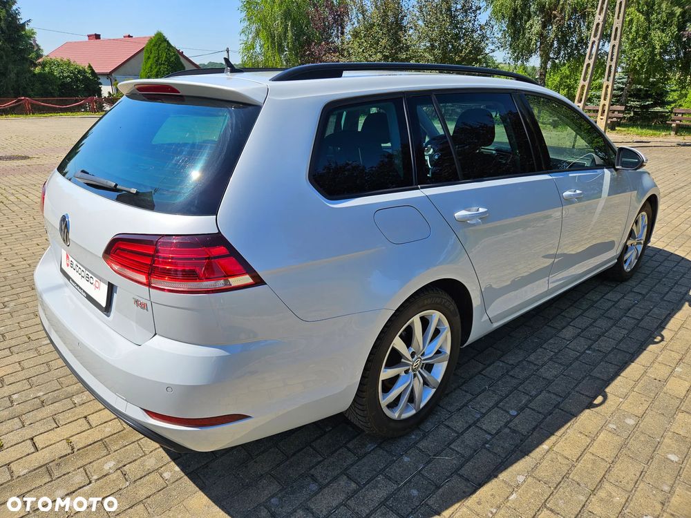Volkswagen Golf - 7