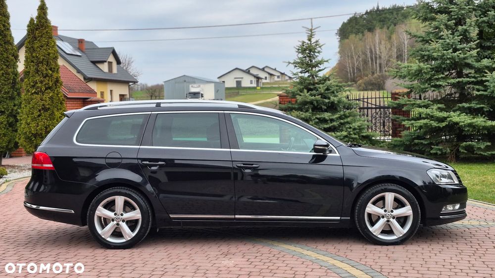 Volkswagen Passat - 4