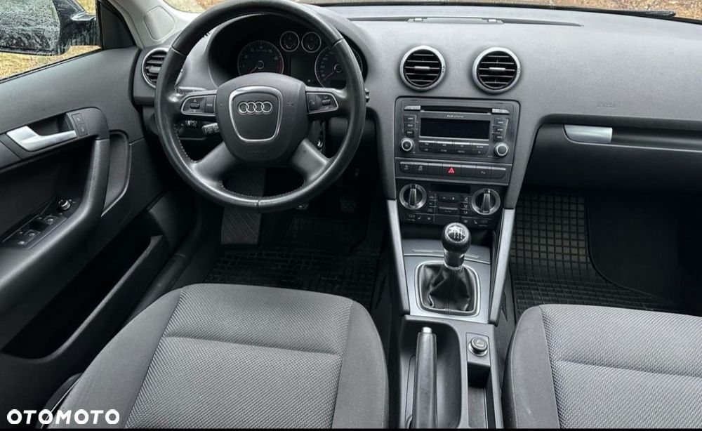 Audi A3 Sportback 1.2 TFSI Ambiente - 16