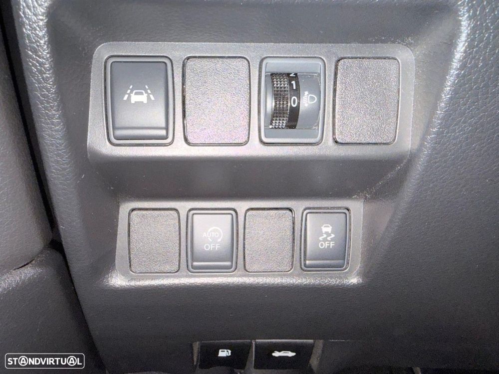 Nissan Qashqai 1.5 dCi N-Connecta - 37