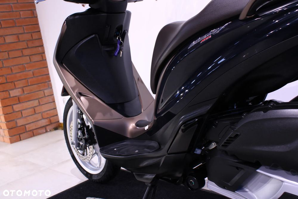 Piaggio Medley - 16