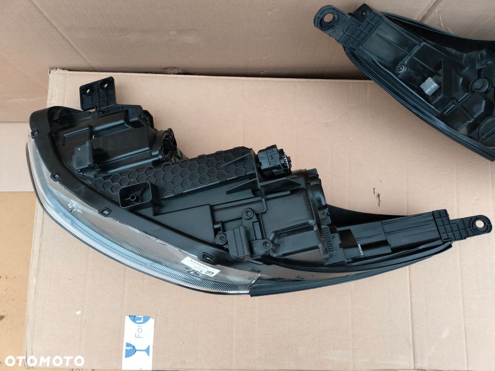 KIA SPORTAGE IV LIFT LAMPA PRAWA LEWA PRZÓD REFLEKTOR UK - 9