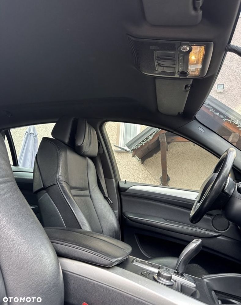 BMW X6 - 10