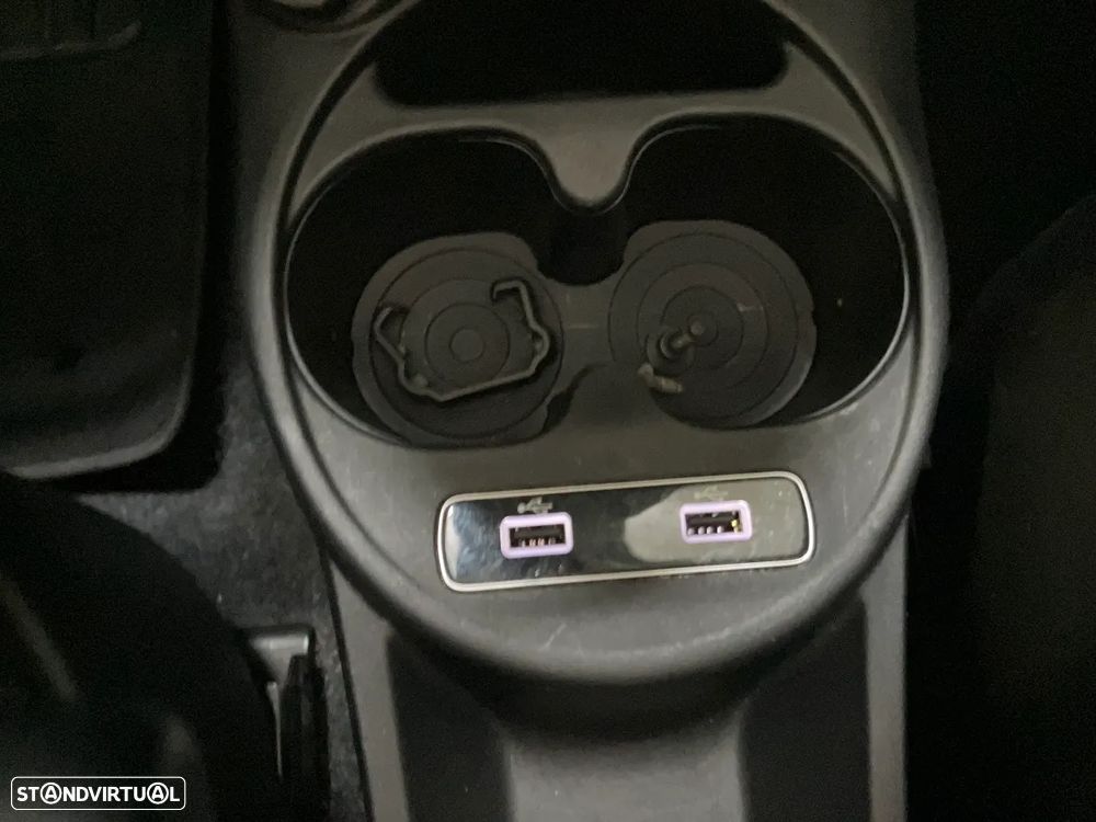 Fiat 500C 1.0 Hybrid Connect - 20