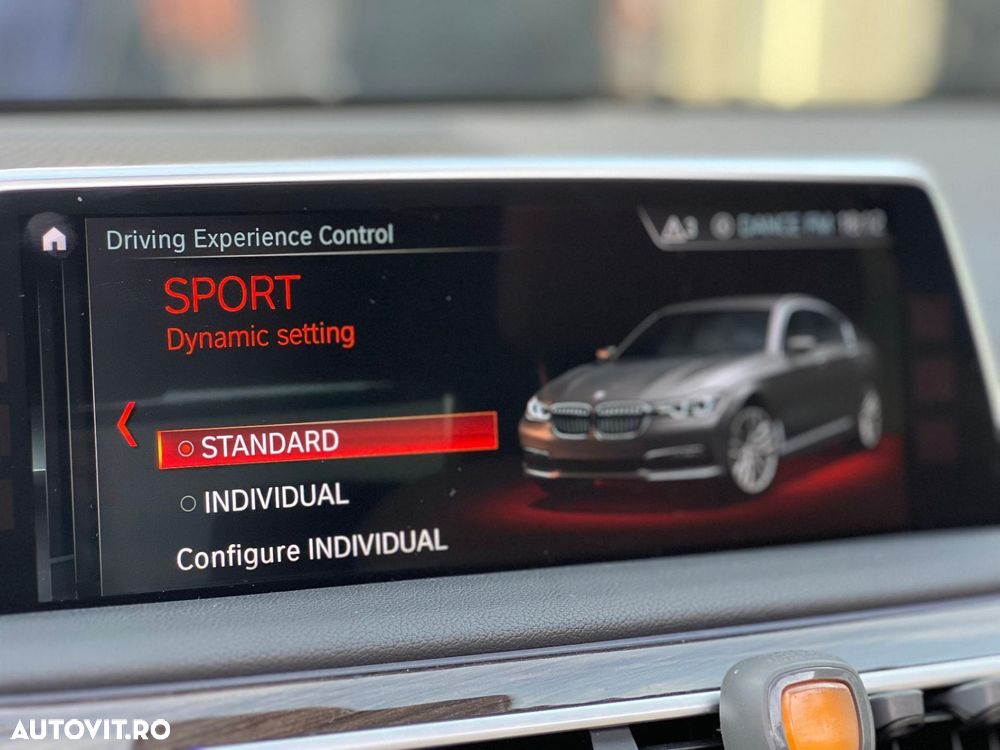 BMW Seria 7 730d - 26