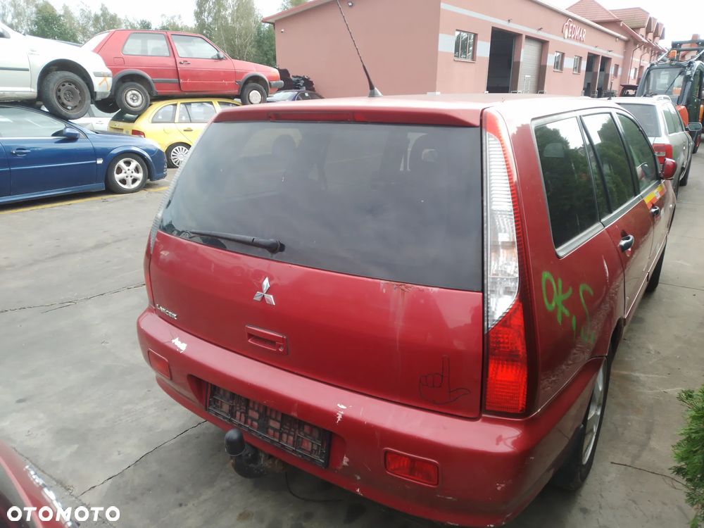 MITSUBISHI LANCER VII KOMBI 1.6 16V 03 - 08  ZDERZAK PRZÓD PRZEDNI R20 - 19