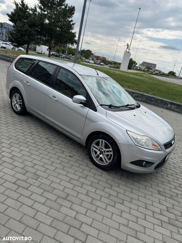 Ford Focus 1.6 TDCI Ghia - 2