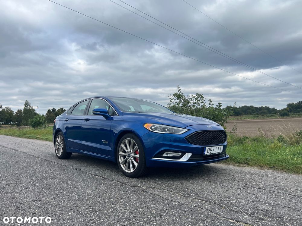 Ford Mondeo 2.0 SCTi Titanium - 1