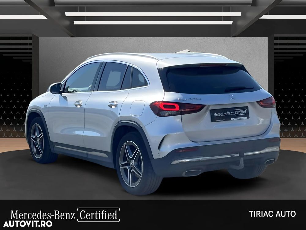 Mercedes-Benz GLA 250 e 8G-DCT - 5