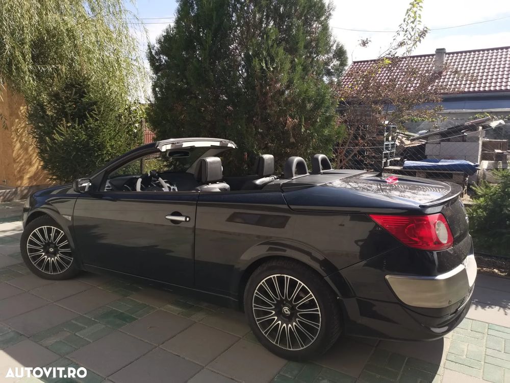 Renault Megane dCi 130 FAP Coupe-Cabriolet Dynamique - 11