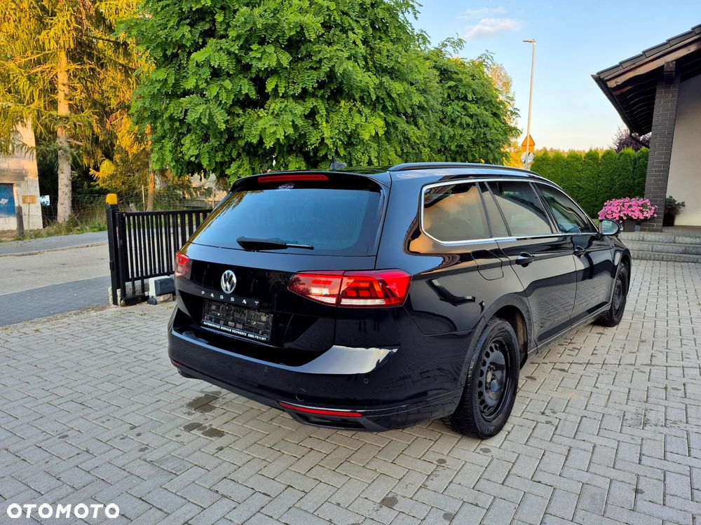 Volkswagen Passat - 5