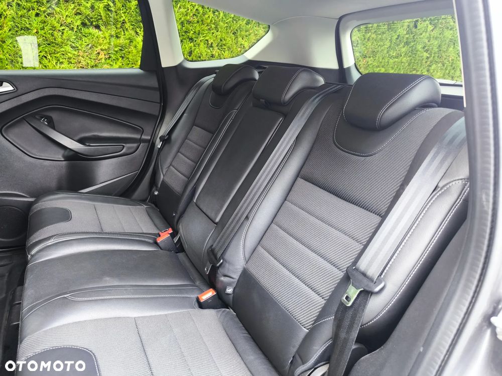 Ford Kuga 2.0 TDCi 4WD Titanium - 20
