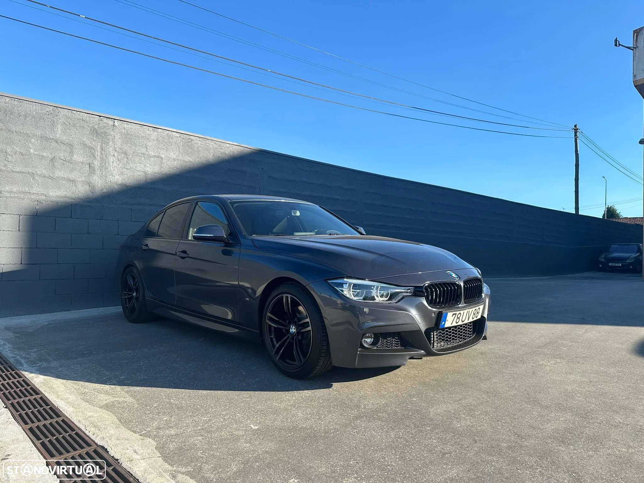 BMW 330 e iPerformance Pack M Shadow - 4