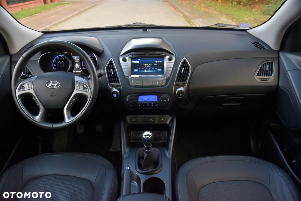 Hyundai ix35 1.6 GDI Premium 2WD - 17