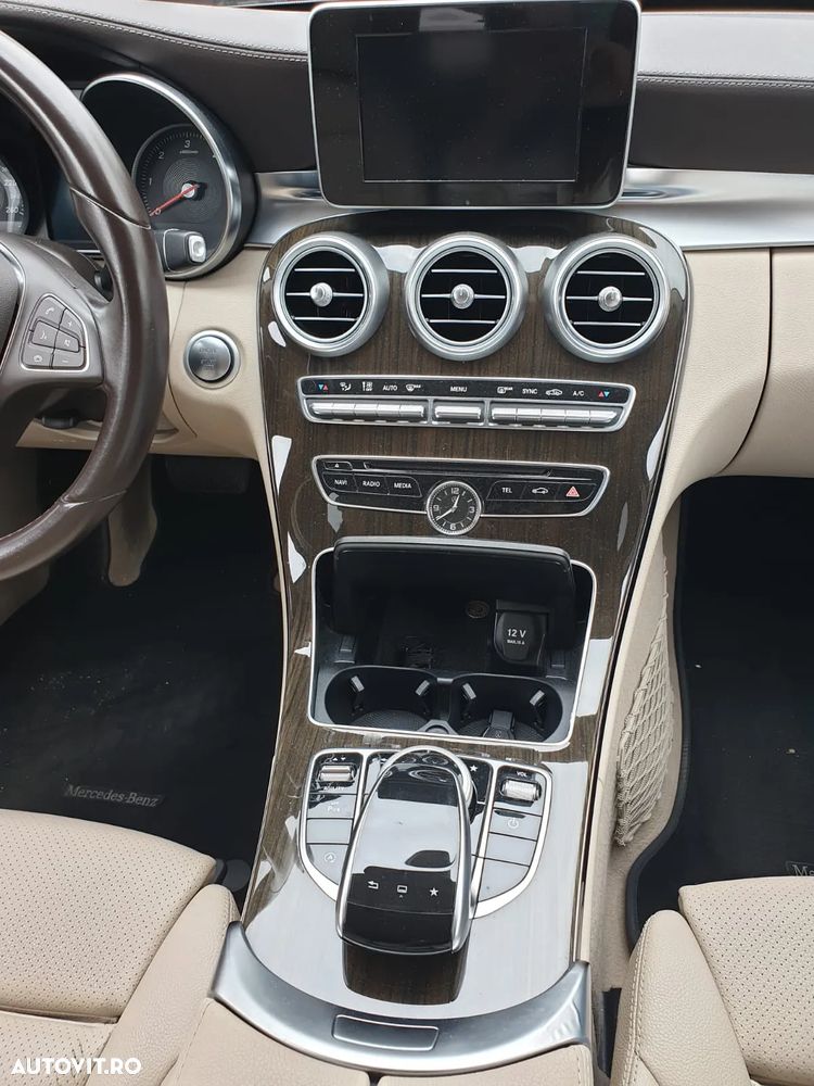 Mercedes-Benz C 250 (BlueTEC) d 4Matic 7G-TRONIC - 11